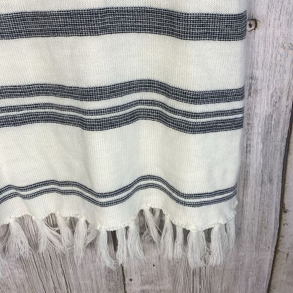 Mud Pie Hartley Sleeveless Turtleneck Sweater Size Medium NWT  197 - Picture 5 of 12